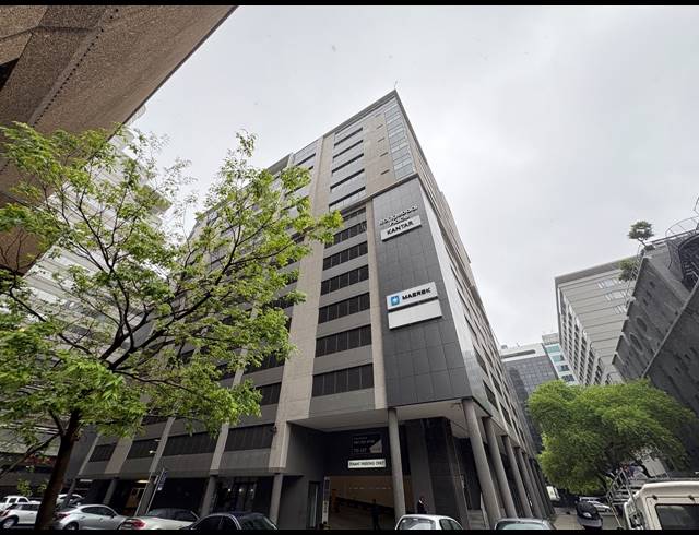 4,055M² OFFICE TO LET IN FORESHORE